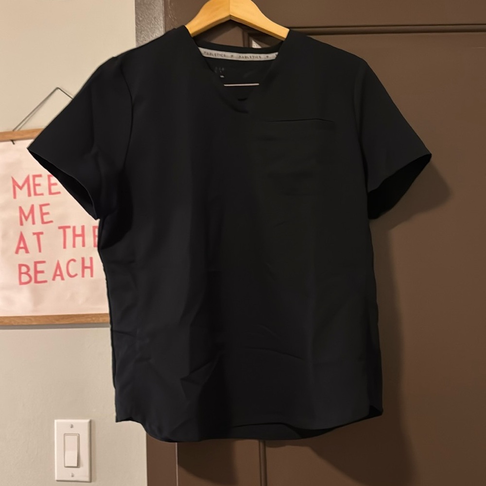 Fabletics Black Scrub Top Large